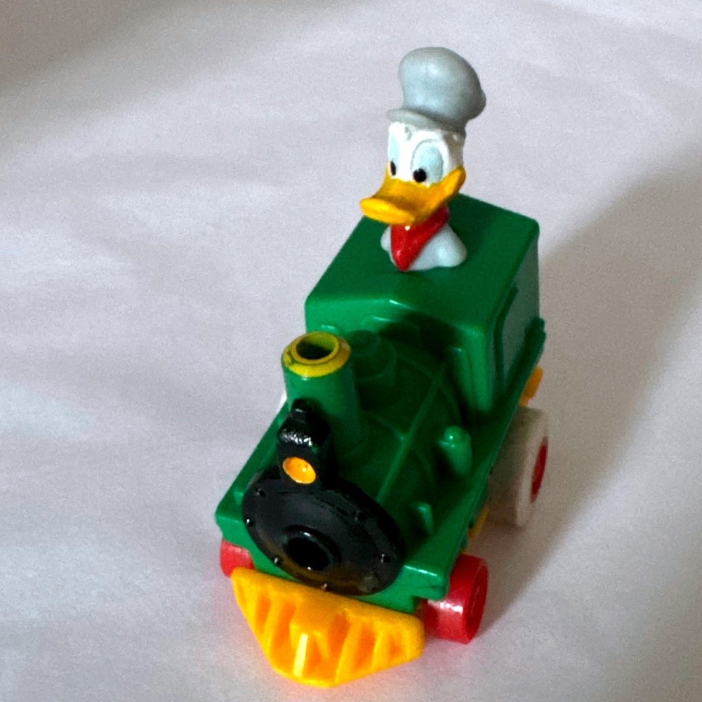 Disney Donald Duck Vintage Green Train Engine Locomotive Toy Chef Hat Plastic